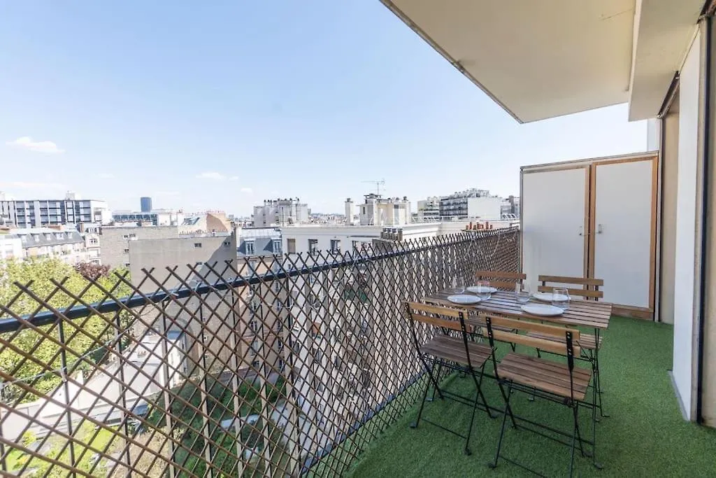 Charming 1Br Flat With Balcony - Central Paris Appartement