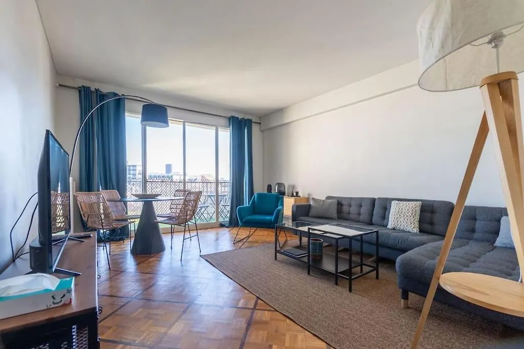 Charming 1Br Flat With Balcony - Central Paris Appartement